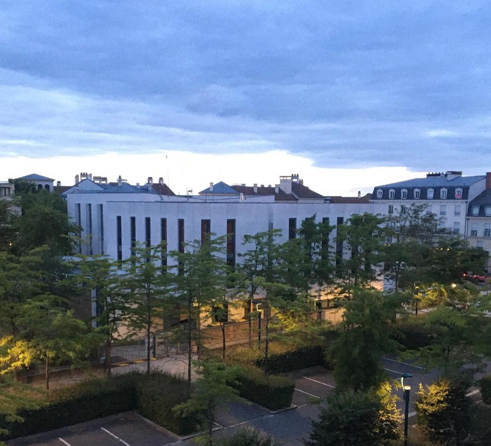 Family'S Appartement Disney Paris , 2 Parking Serris Eksteriør billede